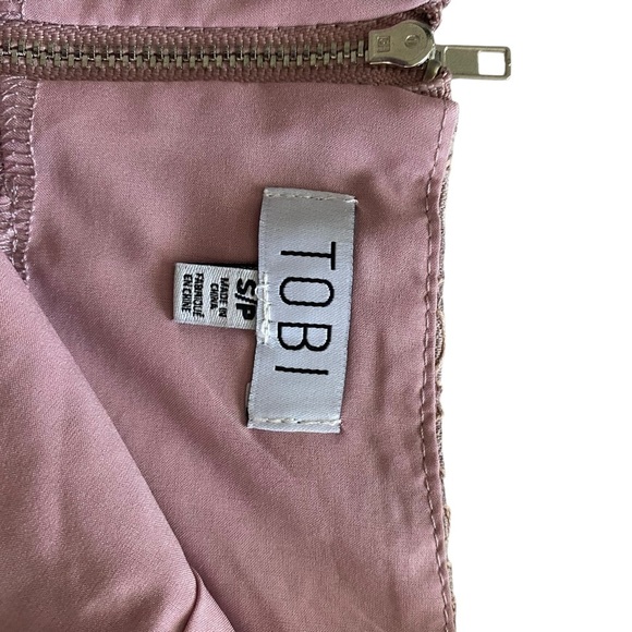 Tobi Lace Bralette in Dusty Pink - Picture 2 of 7